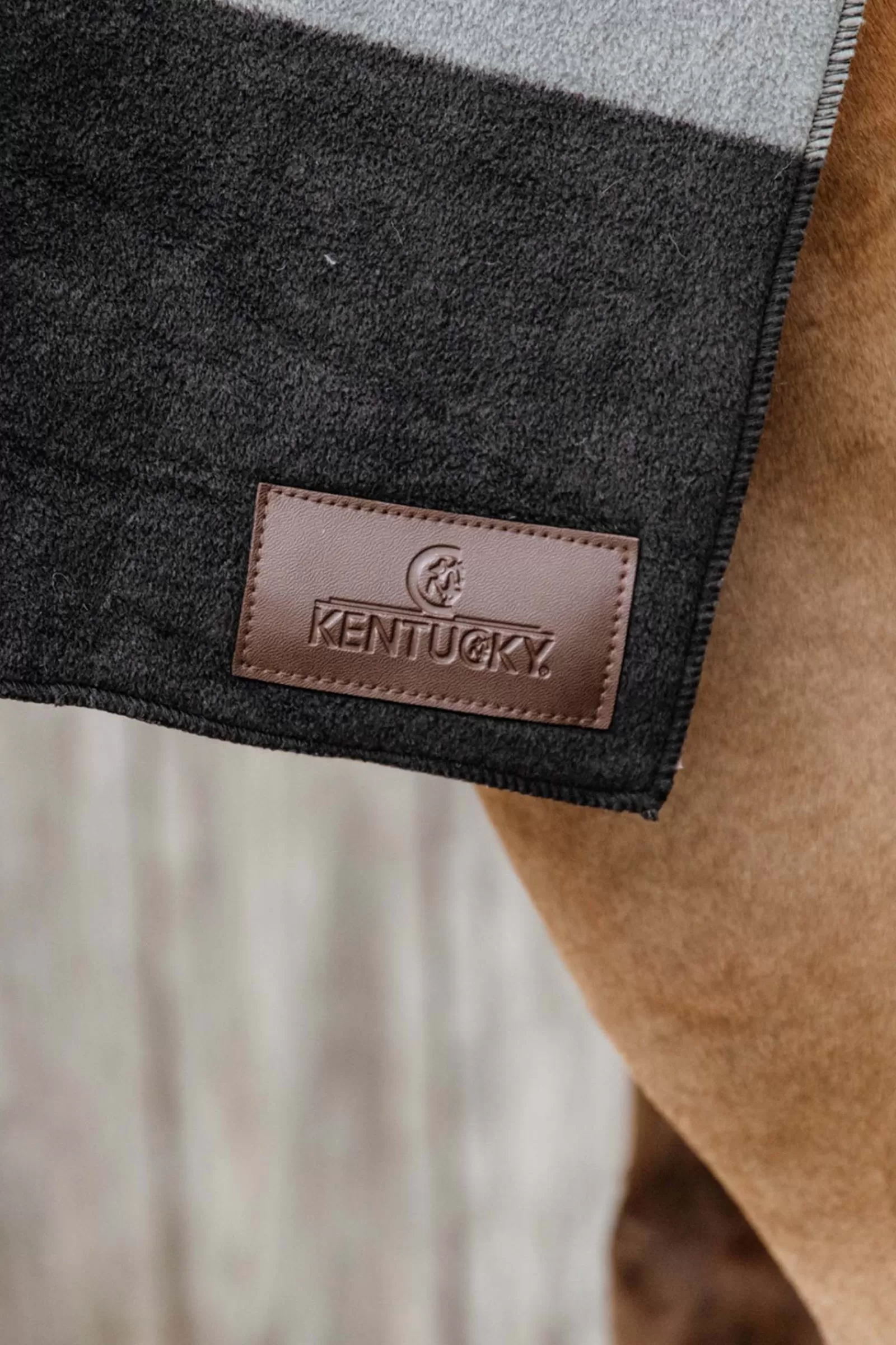 kentucky Horsewear Heavy Fleece Deken Square- Zweetdekens & Fleecedekens